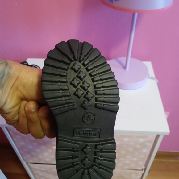 Toddler Timberland Boots - Picture 2 of 3